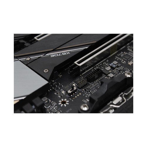 Placa base Biostar X670E Valkyrie AMD X670E zócalo ATX AM5 con defecto #334566 - Imagen 5 de 5