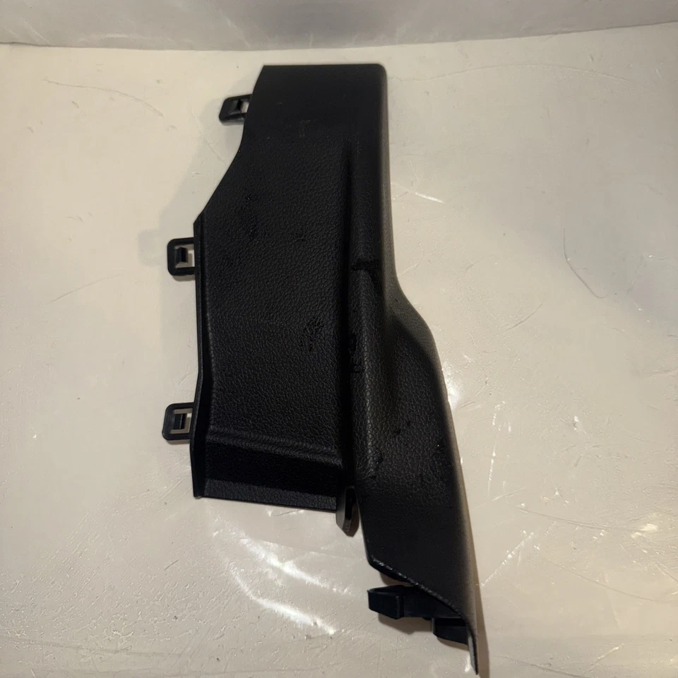 2024-2025 SUBARU IMPREZA TRASERO IZQUIERDO CINTURÓN DE SEGURIDAD GUÍA MOLDURA PANEL OEM Foto 4 de 4