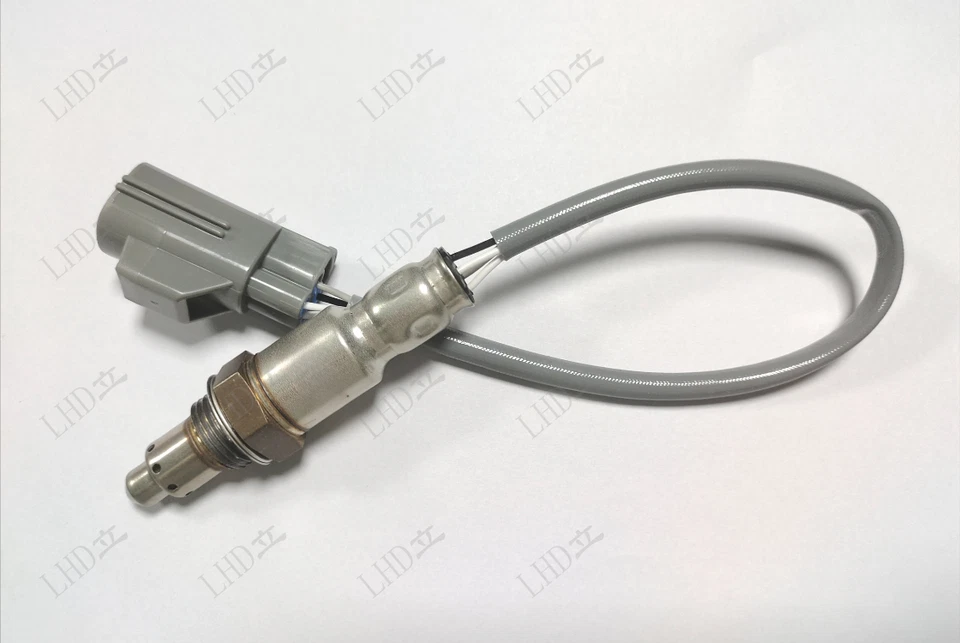 Sensor de oxígeno trasero LR122058 para 20-23 Land Rover Defender 110 Range Rover 3,0 L: Foto 4 de 4