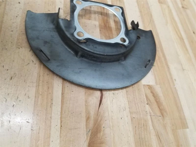 Chevy Express G2500 G3500 Front Axle Brake Dust Shield Pair 2012 2013 2014 27549 - Image 4 of 4