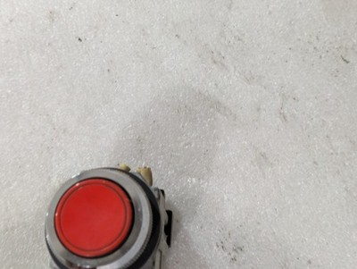 IDEC ABD Series Red Mushroom Pushbutton Switch 12-22AWG 1.3Nm Industrial OEM