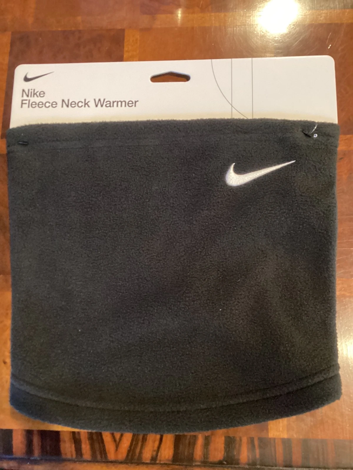 Nike Just Do it Fleece Neck Warmer Unisex Scarf Snood Black One Size Fits All
Opens in a new window