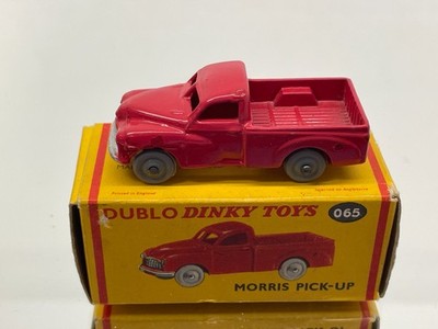 DUBLO DINKY TOYS 065 MORRIS PICK-UP -RED 3inch- VERY GOOD IN BOX - 83