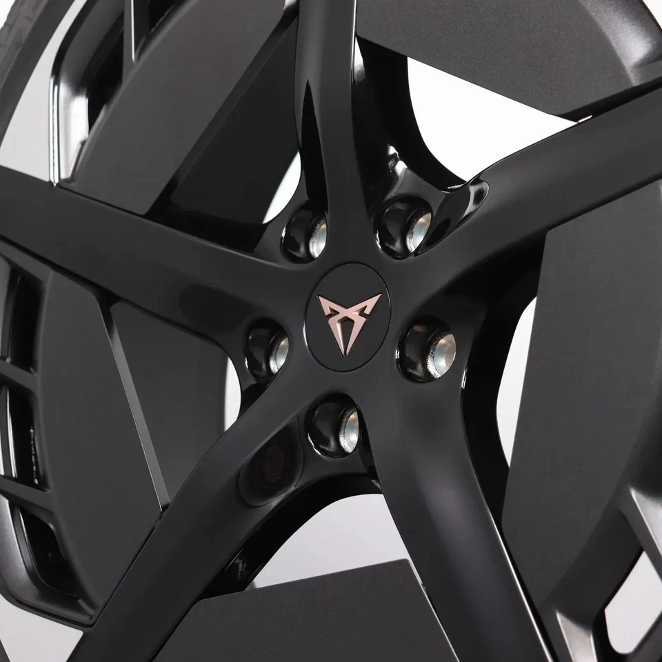 Allwetterräder 20Zoll Cupra Born K11 Original Felgen 10E601025E Ganzjahresreifen - Bild 4 von 4