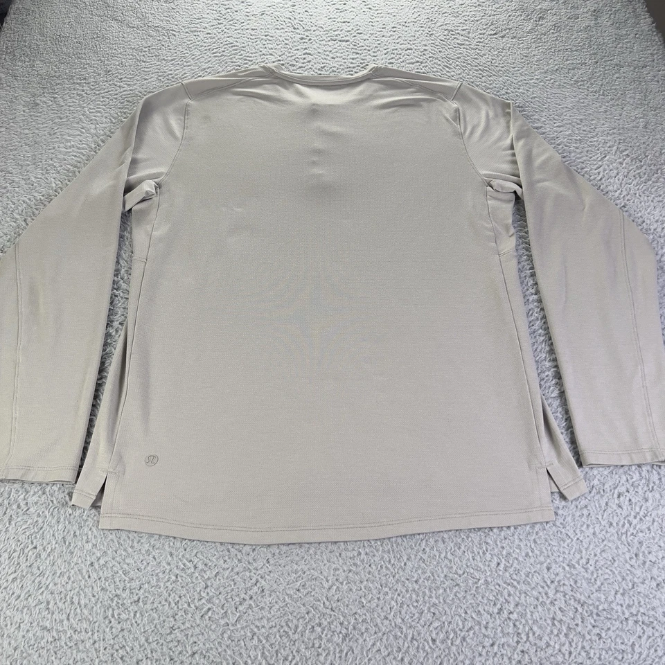 Lululemon Henley Shirt Mens Medium Gray Snap Button LS Performance Casual Preppy - Image 2 of 4
