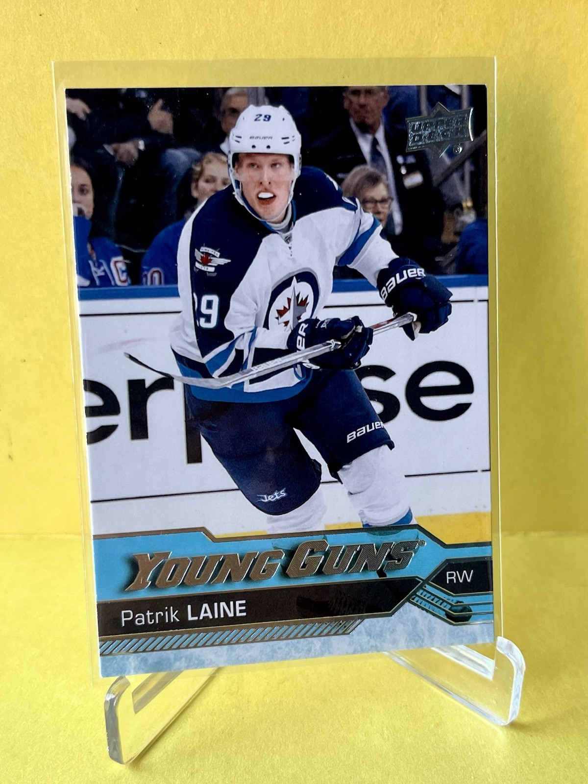 2016-17 Upper Deck - Young Guns Patrik Laine #451 (RC) Winnipeg Jets