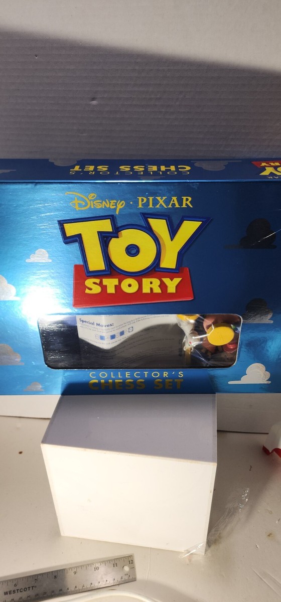 Disney Pixar: Toy Story: Collector's Chess Set Jessie Buzz Woody