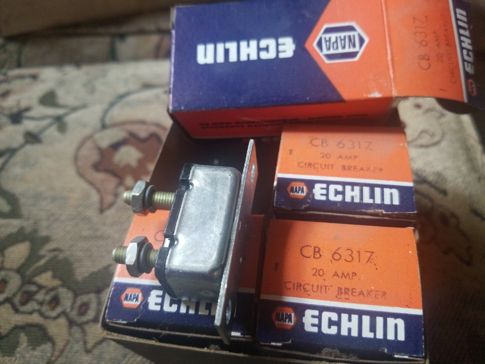 NAPA ECHLIN 20 AMP CIRCUIT BREAKER CB 6379 eBay