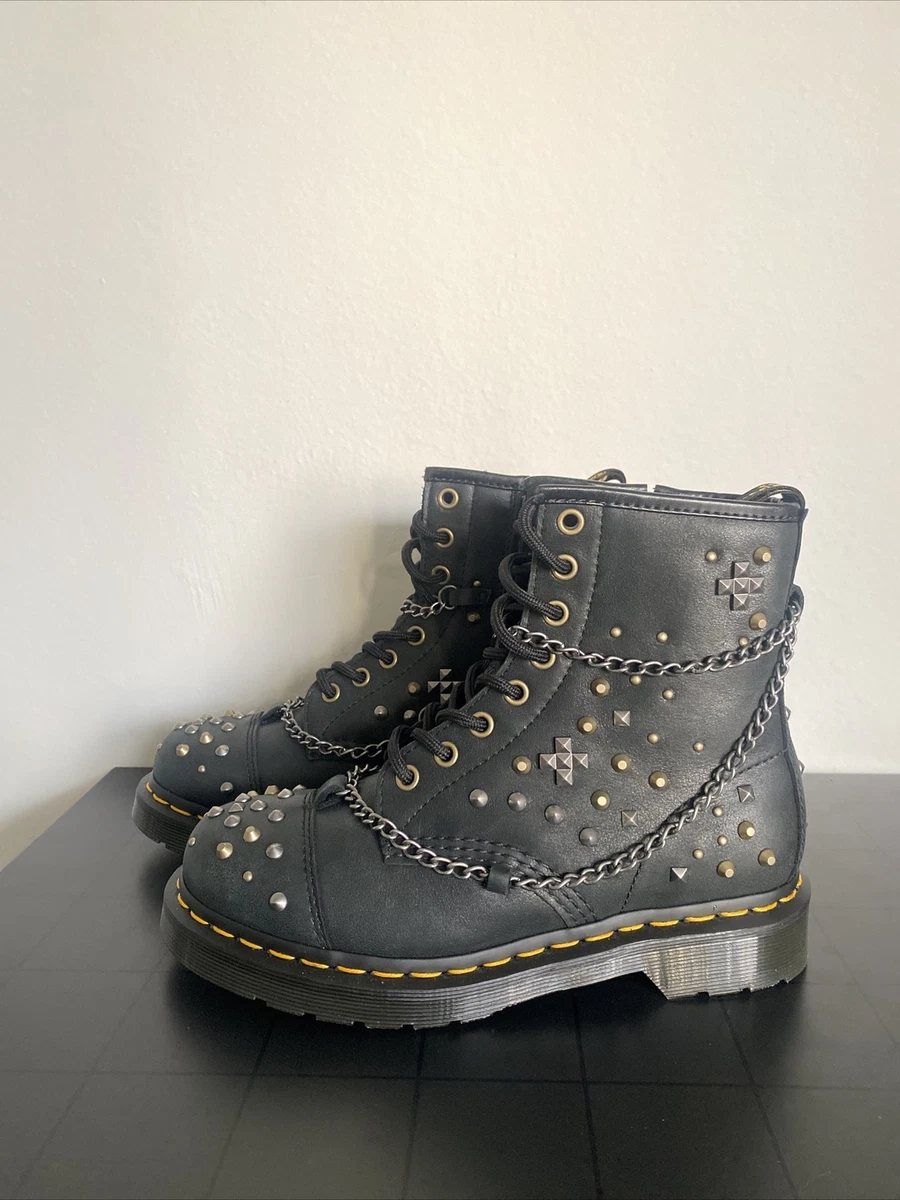 DR MARTENS 1460 STUDDED CHAIN LEATHER LACE UP BOOTS BLACK UTILITY  