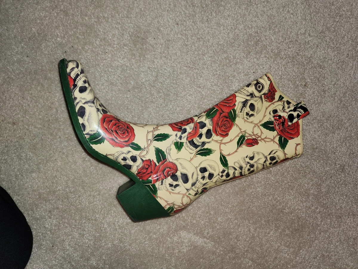 Nature Breeze Rubber Rain Boots Women s 11 with Printed Skulls Roses