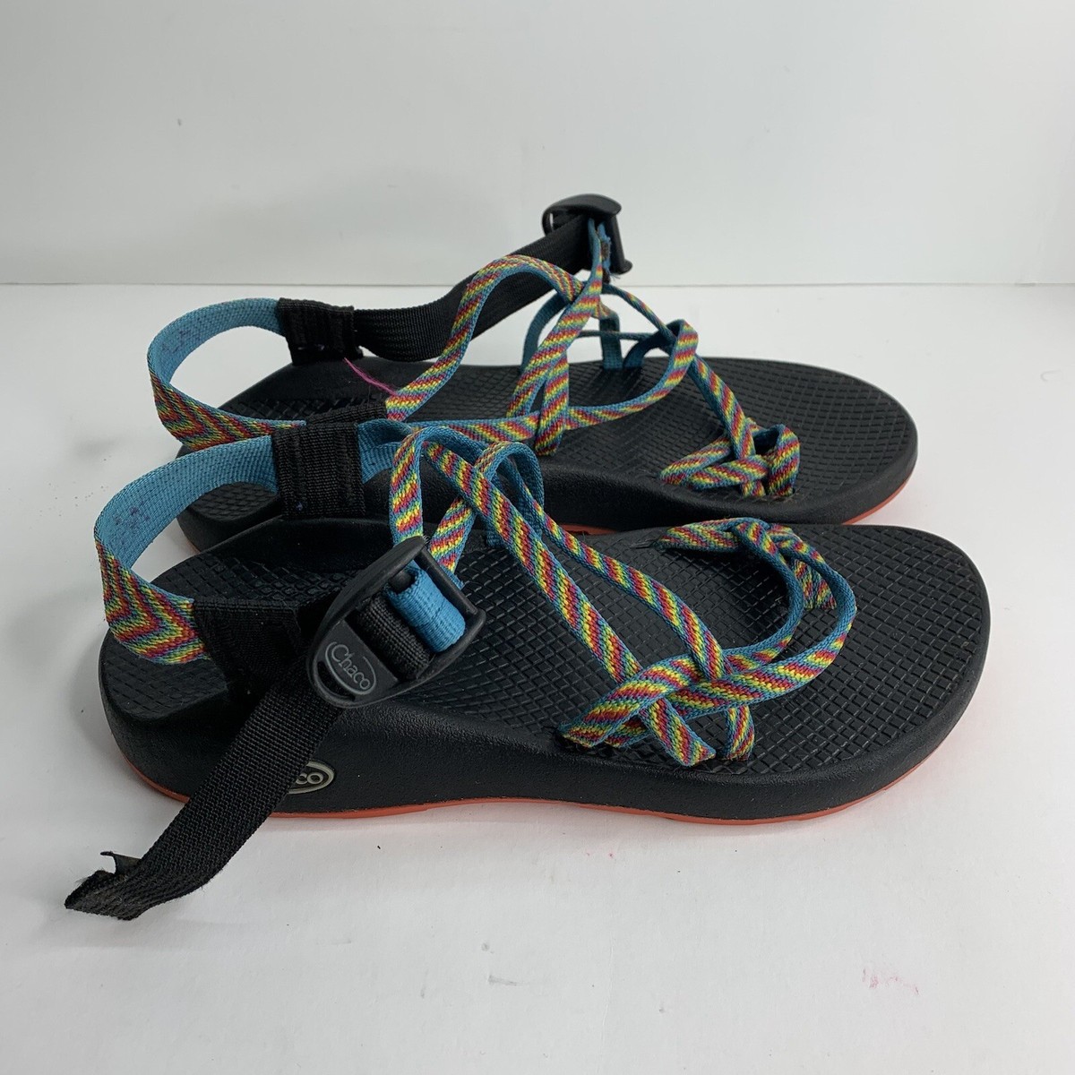 Chaco ZX/2 Yampa Fiesta Size 8 Rainbow Stripe Toe Ring Ankle