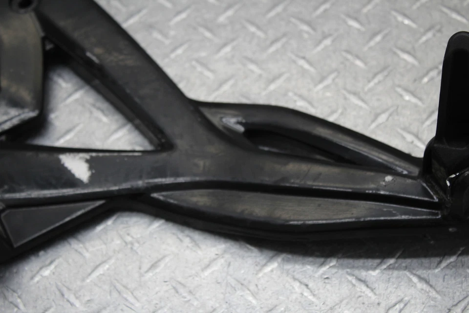 Kawasaki Ninja 650R Ex650J 2008 reposapiés delantero izquierdo clavija paso 34028-0059 Foto 4 de 4