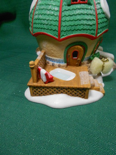 Dept 56 The Elf Spa #56402 North Pole Series - Picture 7 of 9