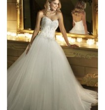Pre-owned Stella York White And Sparkly Wedding Dress.  Bridal Gown Size 4
