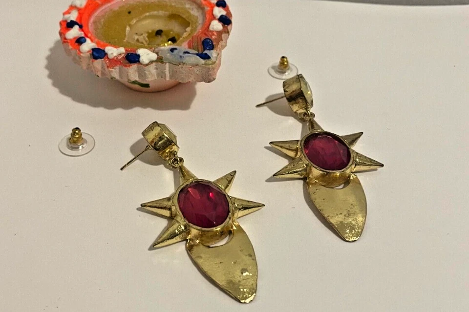 Pendientes de piedra rubí y topacio moda disfraz delicado colgante en tono dorado Foto 3 de 3