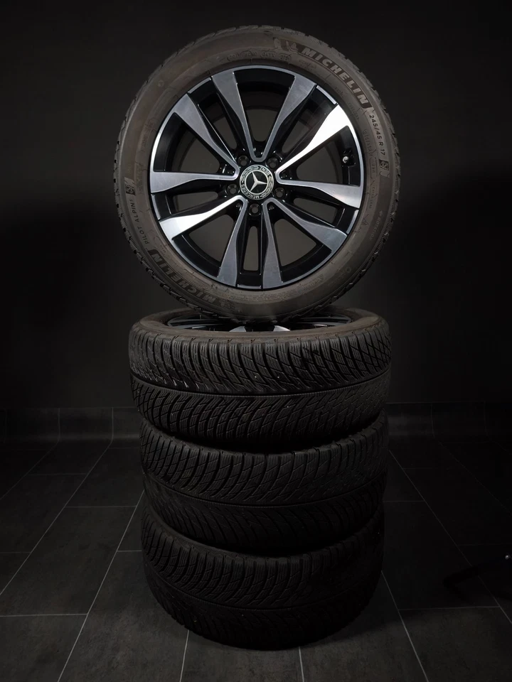 4 Winterreifen 225 50 - 245 45 R17 MB C Klasse W206 17" Alufelgen Winterräder - Bild 2 von 4