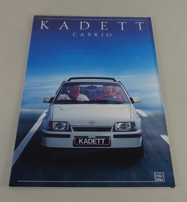 Faltprospekt/Brochure Opel Kadett E Cabrio + Technical Data Stand 07/1998