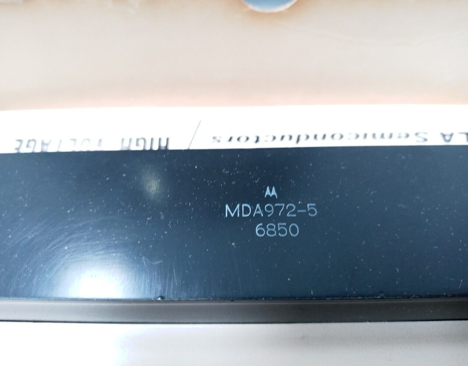 Motorola Semiconductor MDA972-5