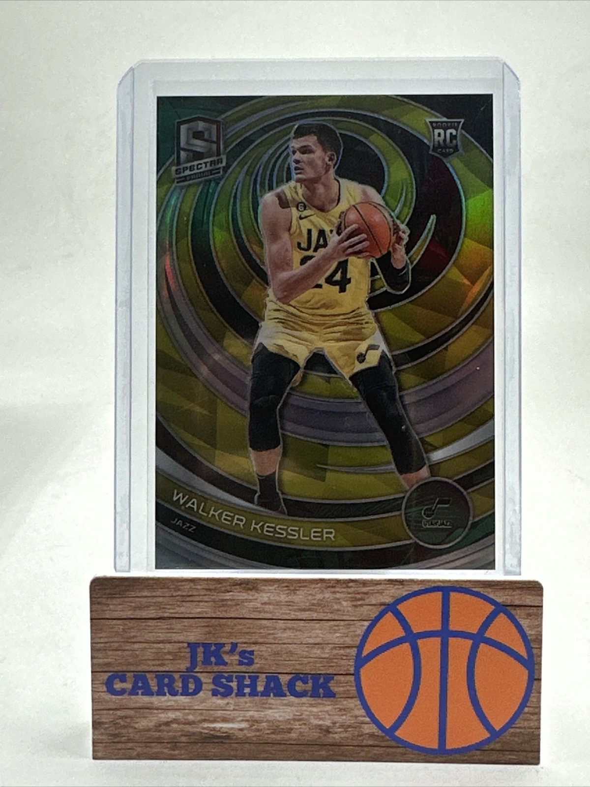 2022-23 Panini Spectra Walker Kessler Menagerie Prizm RC #179