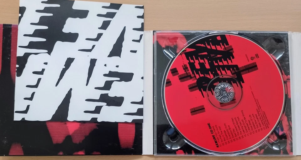 R.E.M. - LIVE - 2 CD + DVD + Booklet Set / Warner Bros. 2007, 9362-49925-3 - Bild 4 von 4