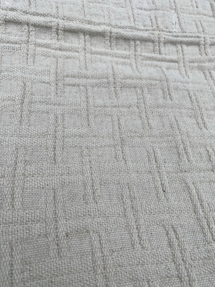 Fieldcrest Luxury Matelasse Natural Beige Linen/Cotton Shower Curtain 68" x 66" - Image 2 of 4