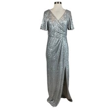 Adrianna Papell Women's Formal Dress Size 6 Silver Sequined Short Sleeve Gown