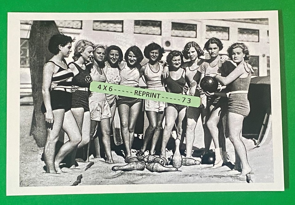 Found PHOTO of Old Vintage Bikinis at VENICE BEACH Pretty Girls