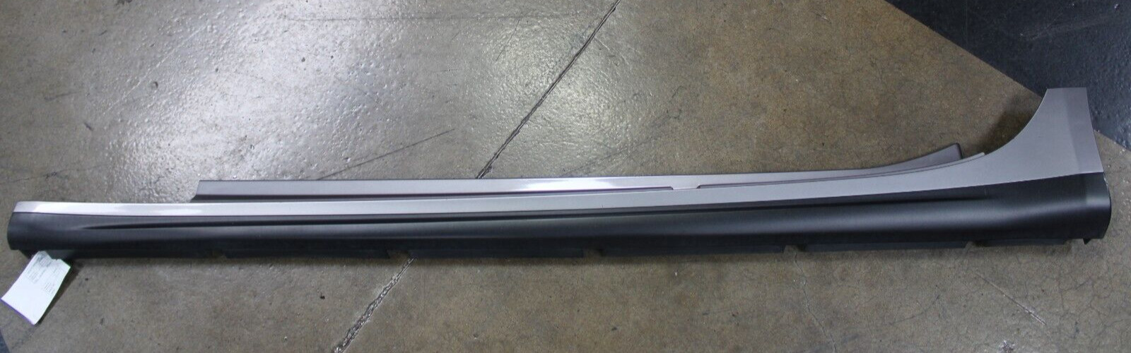 2014 Maserati Ghibli, LH, Left, Rocker Panel, Scuffed, Used, P/N 673001807