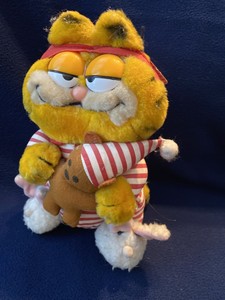 1978 garfield plush