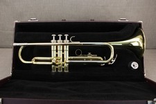 Yamaha YTR 2320 Bb Beginner/Student Trumpet
