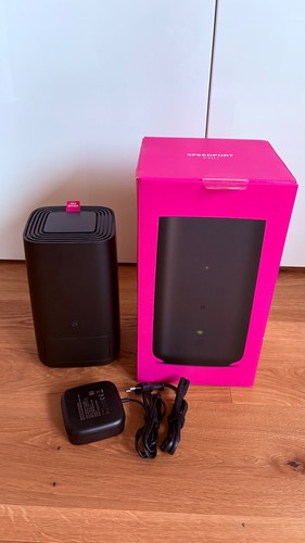 Deutsche Telekom Telekom Speedport Pro in Schwarz | WLAN-Router mit LTE-Modul