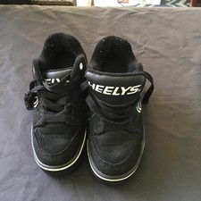 Heelys Youth Size 13C Black Sneakers