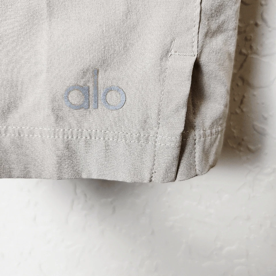 Pantalones Cortos Alo Yoga Repetition Atléticos Para Hombre Taupe Talla M Foto 4 de 4