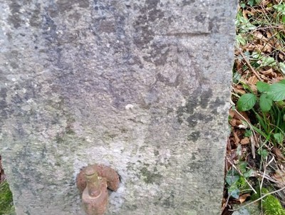 Foto 6x4 Ordnance Survey Schnittmarke Llanddewi Velfrey diese OS Schnittmarke Dose c2017