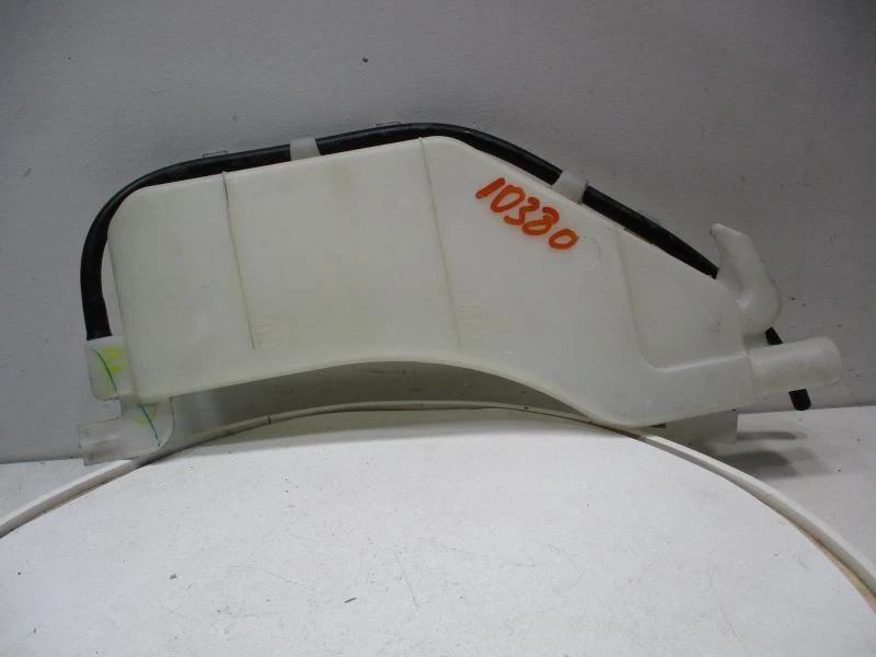 BOTELLA DE DESBORDAMIENTO PARA NISSAN SENTRA 13-19 40949 Foto 2 de 4