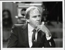 1982 Press Photo Gregory Jackson, host of ABC's new late night news program