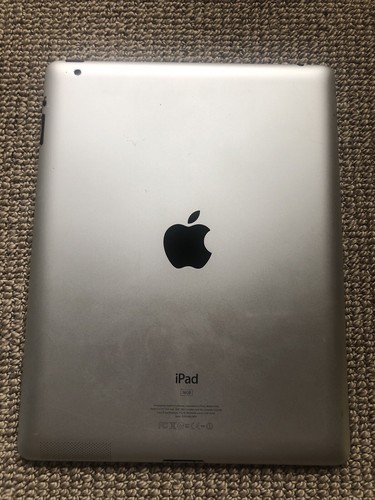 Apple iPad 2 16GB, Wi-Fi, 9.7in - White (AU Stock) - Picture 2 of 3
