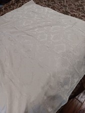 Jacquered Damask Tablecloth 96" X 58" Cream