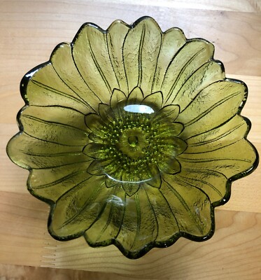 vtg 60s 70s Green Indiana Glass Sunflower Bowl 7'' Lily Pons Collection