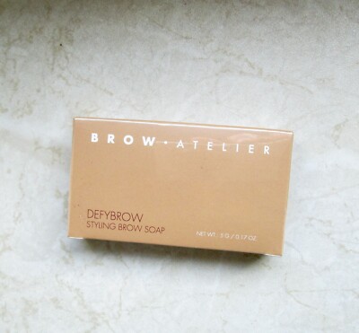   3.980,00 / 1000 g BROW ATELIER DEFYBROW STYLIN BROW SOAP AUGENBRAUENSEIFE 5 g 