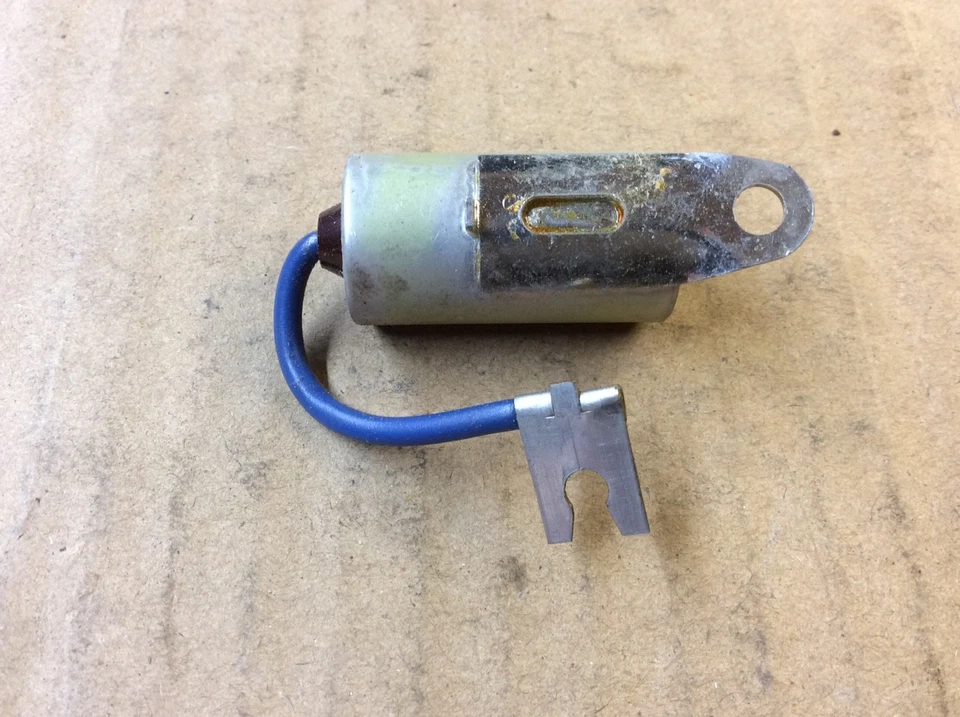 New Borg Warner Condenser G590 - Image 4 of 4