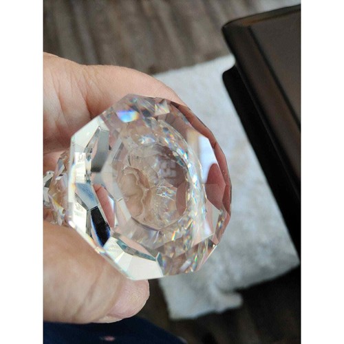 SWAROVSKI CRYSTAL CANDLE HOLDERS, PAIR OF 2, WITH BOX - FLOWERED TOP ROUND BASE - Picture 6 of 6