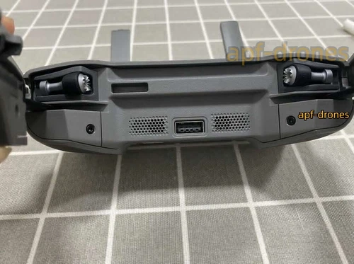 DJI Mavic 2 Pro/Zoom Remote Controller RC1A/RC1B with Joysticks - Picture 7 of 8