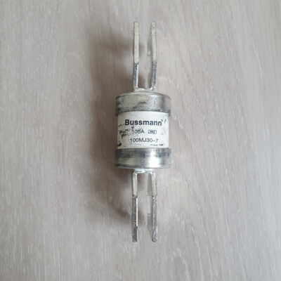 Fusible Boulonné Eaton Bussmann 100MJ30-7 200A 415V AC - Basse Tension, Neuf