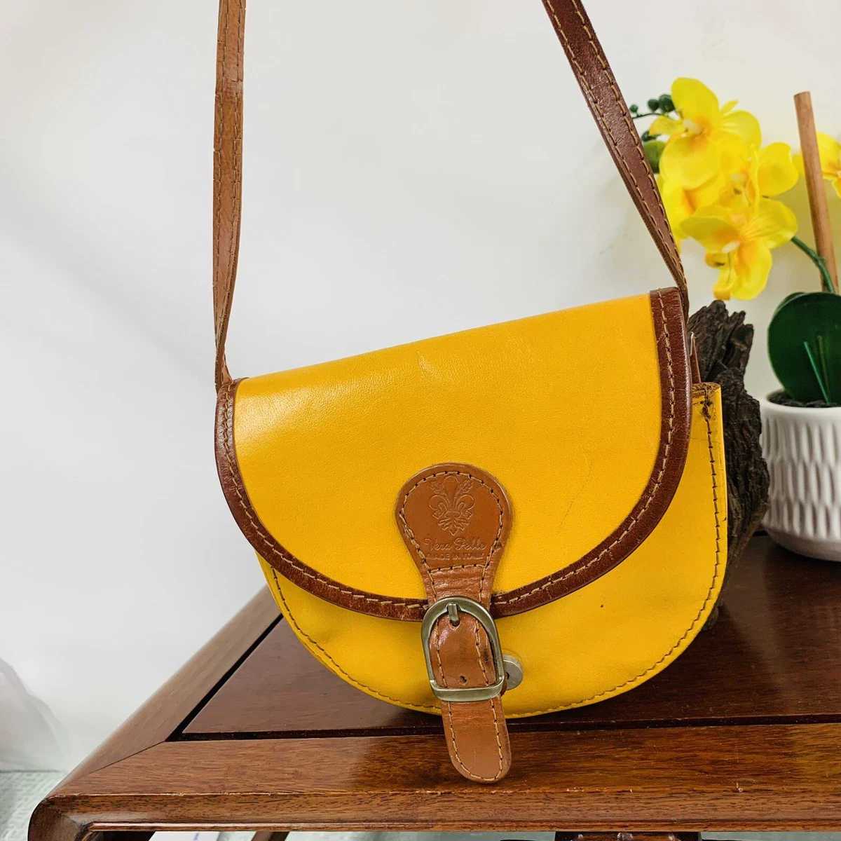 Vera Pelle Amber Yellow Italian Leather Crossbody Shoulder Purse Bag