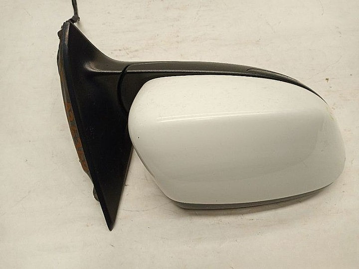 2014-2021 Jeep Cherokee Right Hand Side View Door Mirror White Assembly OEM