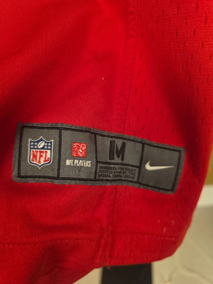 Doug Martin Tampa Bay Buccaneers NFL Youth Jersey M 10/12 #22 FLAW Hole Sleeve - Image 2 of 4