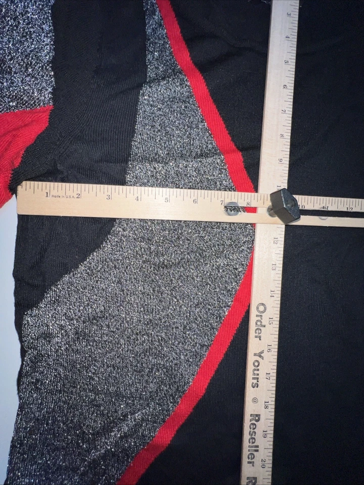 Suéter Jones Colección Nueva York Grande Negro Rojo Gris Metálico Mangas Largas Foto 4 de 4