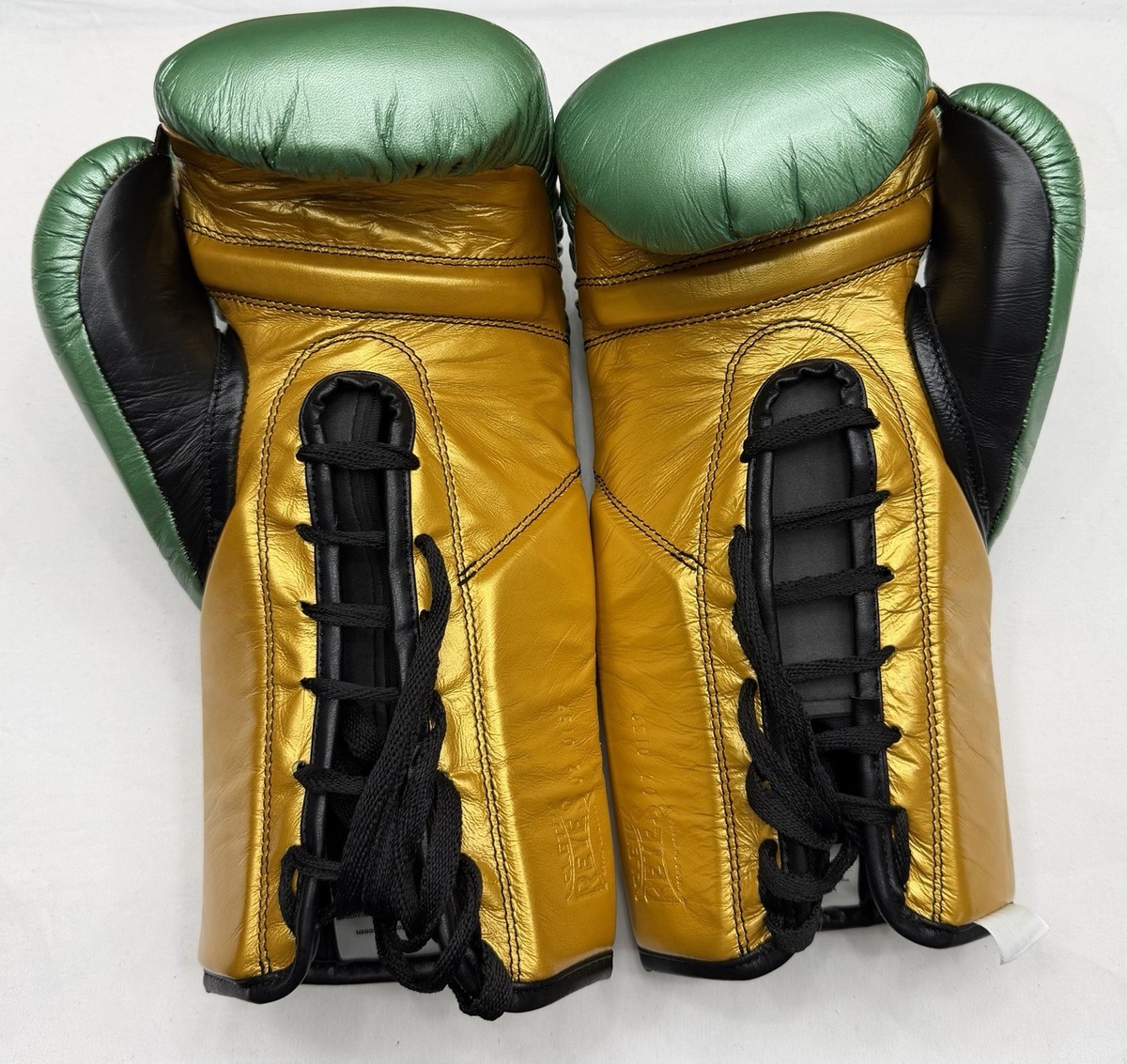 Cleto Reyes 10oz Pro Fight Boxing Gloves WBC Green Metallic Gold