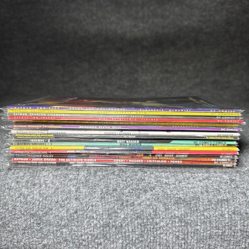 Lote de 18 Novelas Batman TPB Juez Dredd Grendel y Villanos DC Acertijo Hiedra Freeze Foto 2 de 4